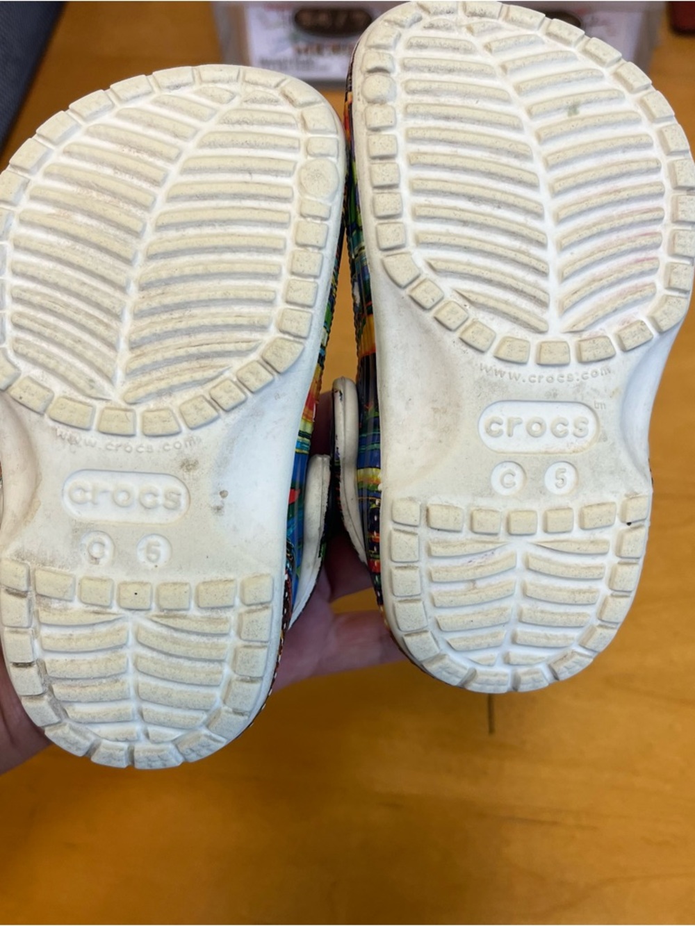 CROCS Kids Multicolor Swirl Slip-On Clogs with White Footbed - Picture 6 of 7